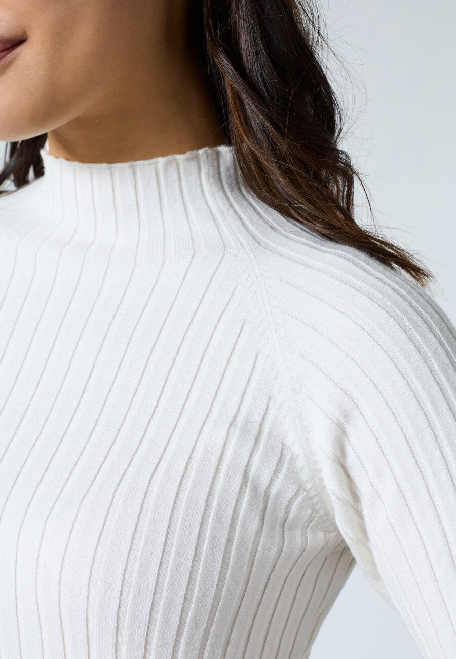 SISTERS POINT - BILEA BLOUSE