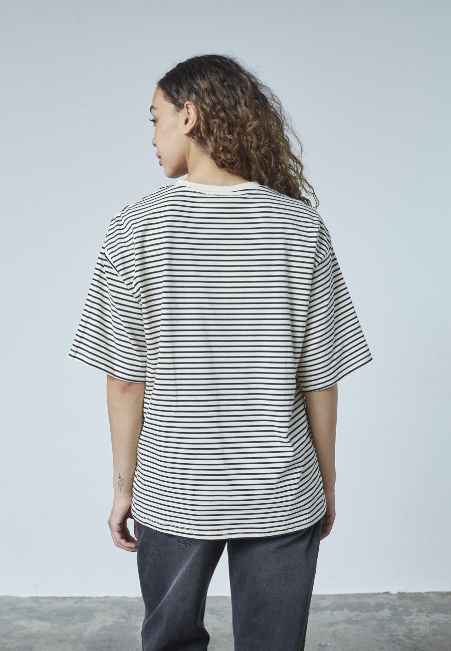 SISTERS POINT - VES T-SHIRT OVERSIZE